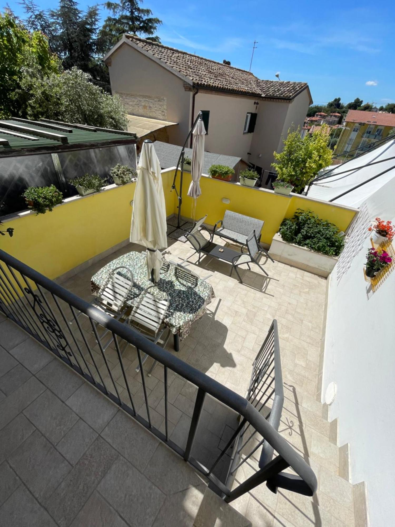 Arra Camere Sirolo - Rooms & Suite מראה חיצוני תמונה